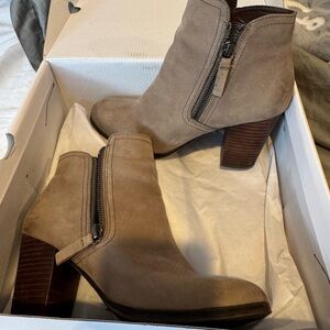 Aldo Emely Ankle Booties in Grey